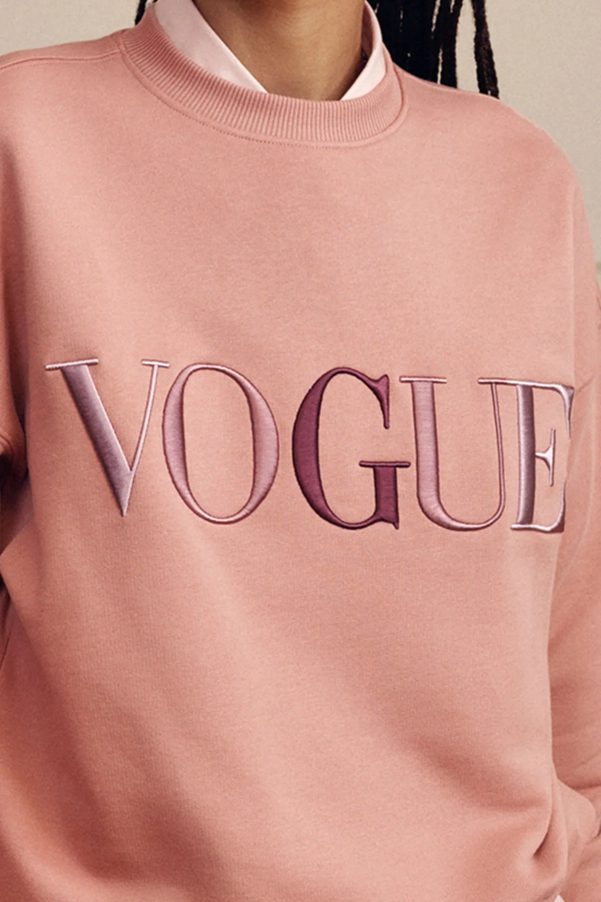 VOGUE Sweatshirt Ash Rose Embroidered Colorful Logo - Image 7
