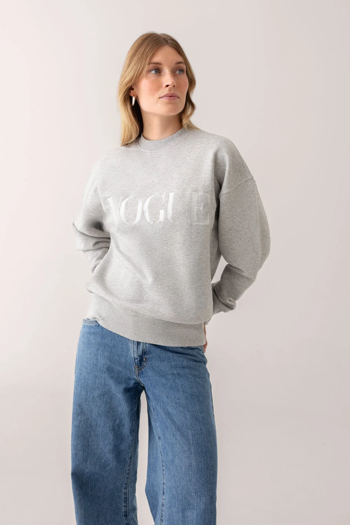 VOGUE Sweatshirt Gray Embroidered Logo - Image 3