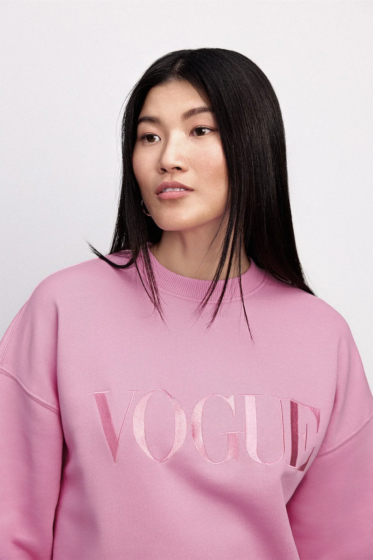 VOGUE Sweatshirt Pink Embroidered Logo - Image 3